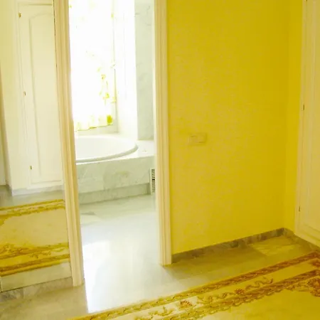 Apartment Beautiful, Bright And Spacious Duplex In Marbella *