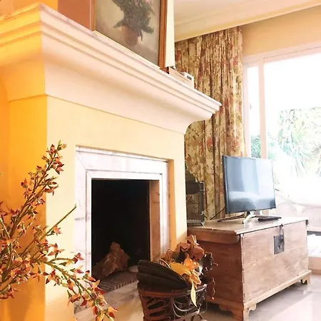 Beautiful, Bright And Spacious Duplex In Marbella